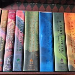 Harry Potter 1 - 7 Collectors Hardcover Books