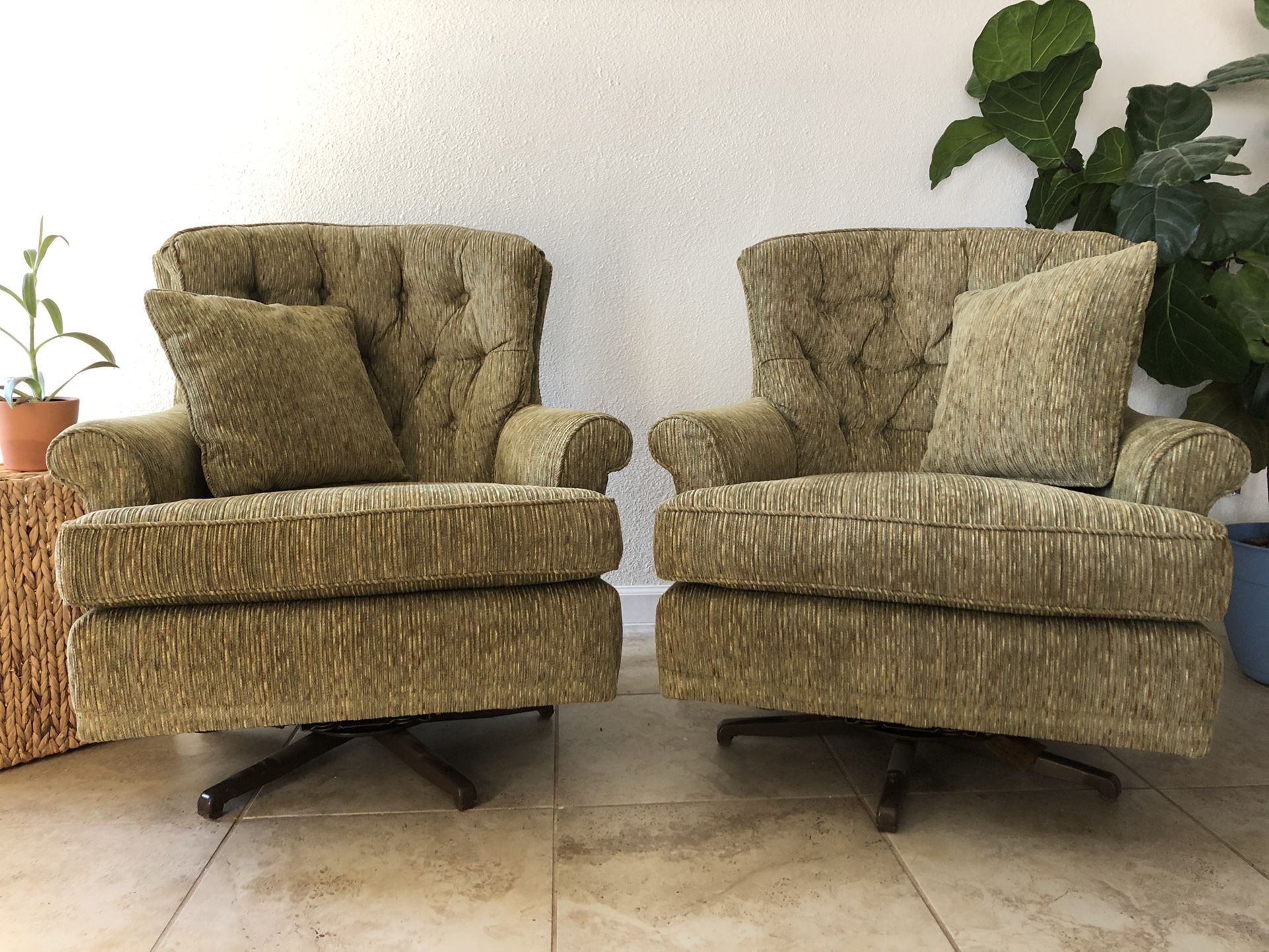 Pair Of MCM Swivel Rockers *excellent condition*