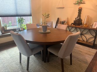 Dining Set