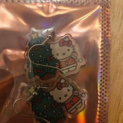 Hello Kitty Earrings 