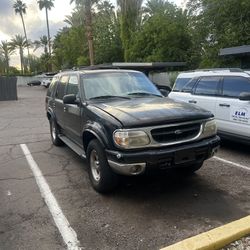 1999 Ford Explorer