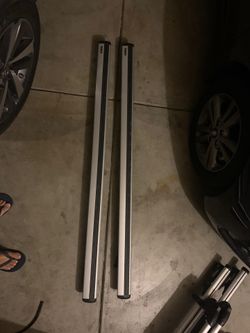 Thule aeroblade crossbars