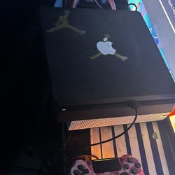 PS4 Slim With Controller 