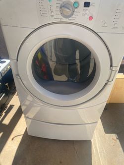Gas dryer