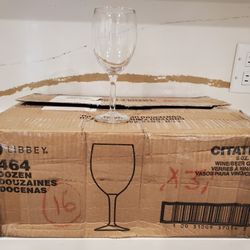 NEW NIB Libbey 8464 8 oz Citation Wine Beer Glass Safedge Rim Guarantee Lot of 16 Glasses Clear Bar
