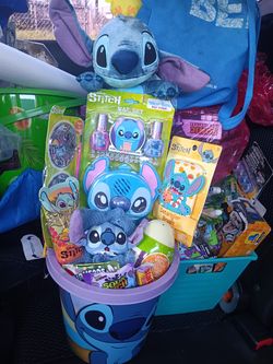 Stitch basket