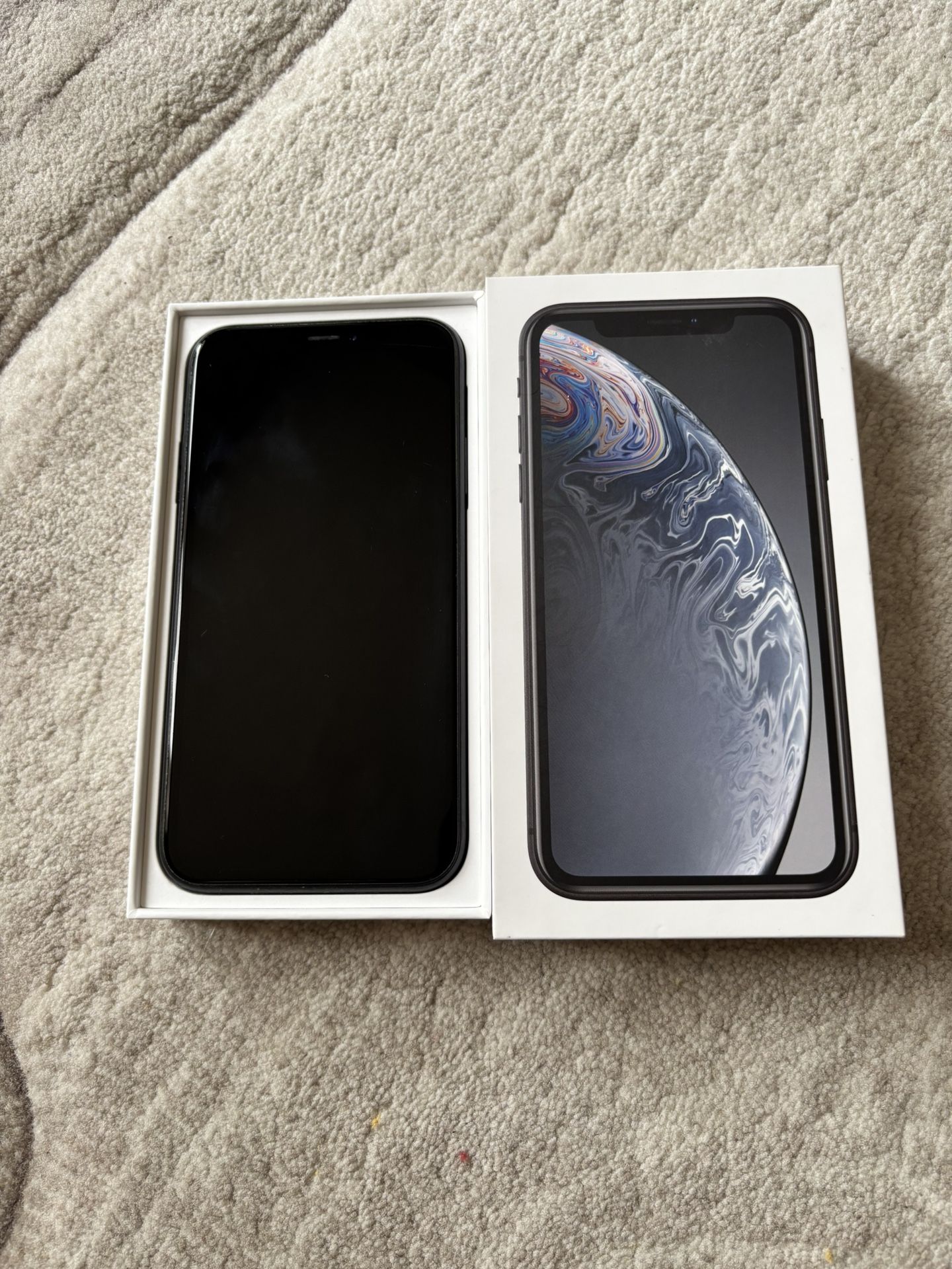 iPhone XR Black 128GB