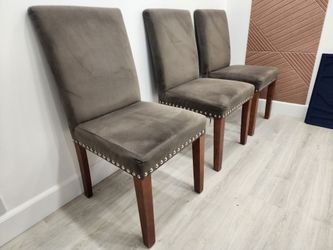 Set of 3 Velvet Dining Chairs with Nailhead Trim