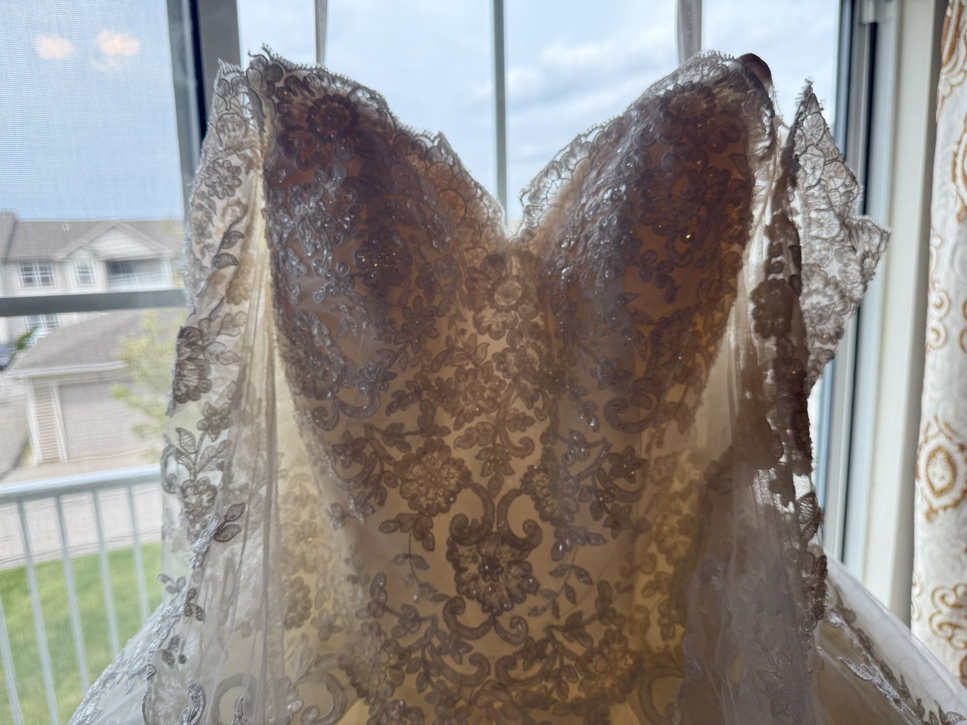 Olivia Bottega Wedding Dress