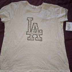 Woman 47 LA Dodgers Shirt- XL