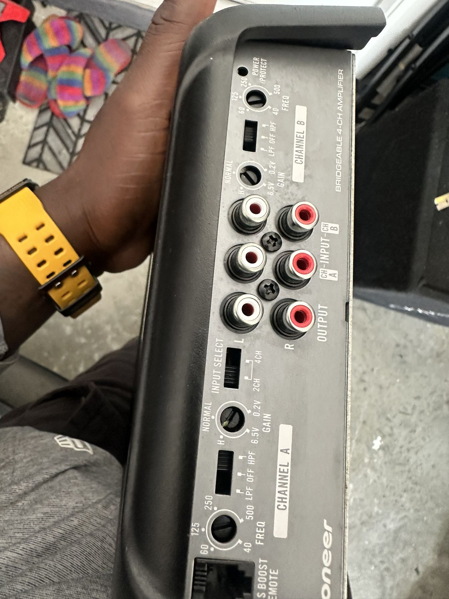 4 Channel Amp