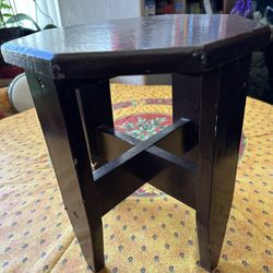 Little Low Brown Wood Table For Lamp Flower Vase Pot Plant Stand