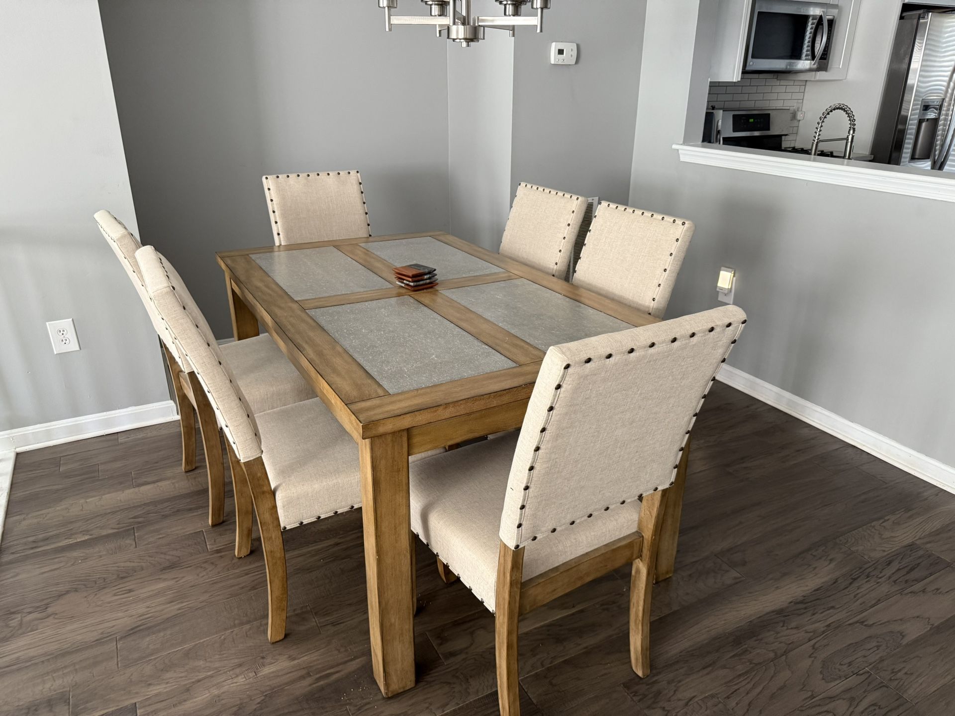 7-Piece Dining Set – Great Condition