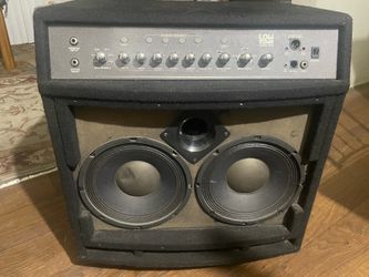 LOW END LINE6 210 BASS AMP 400 WATTS