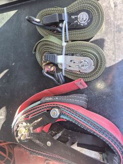 Ratchet straps