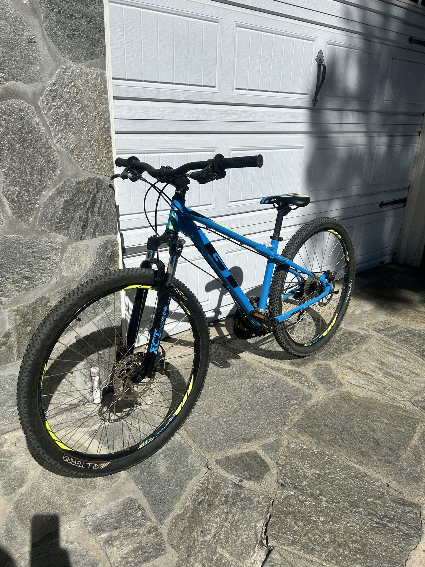 GT Agrressor Pro 24 speed Mountain Bike