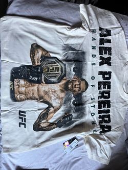 UFC men’s large shirt