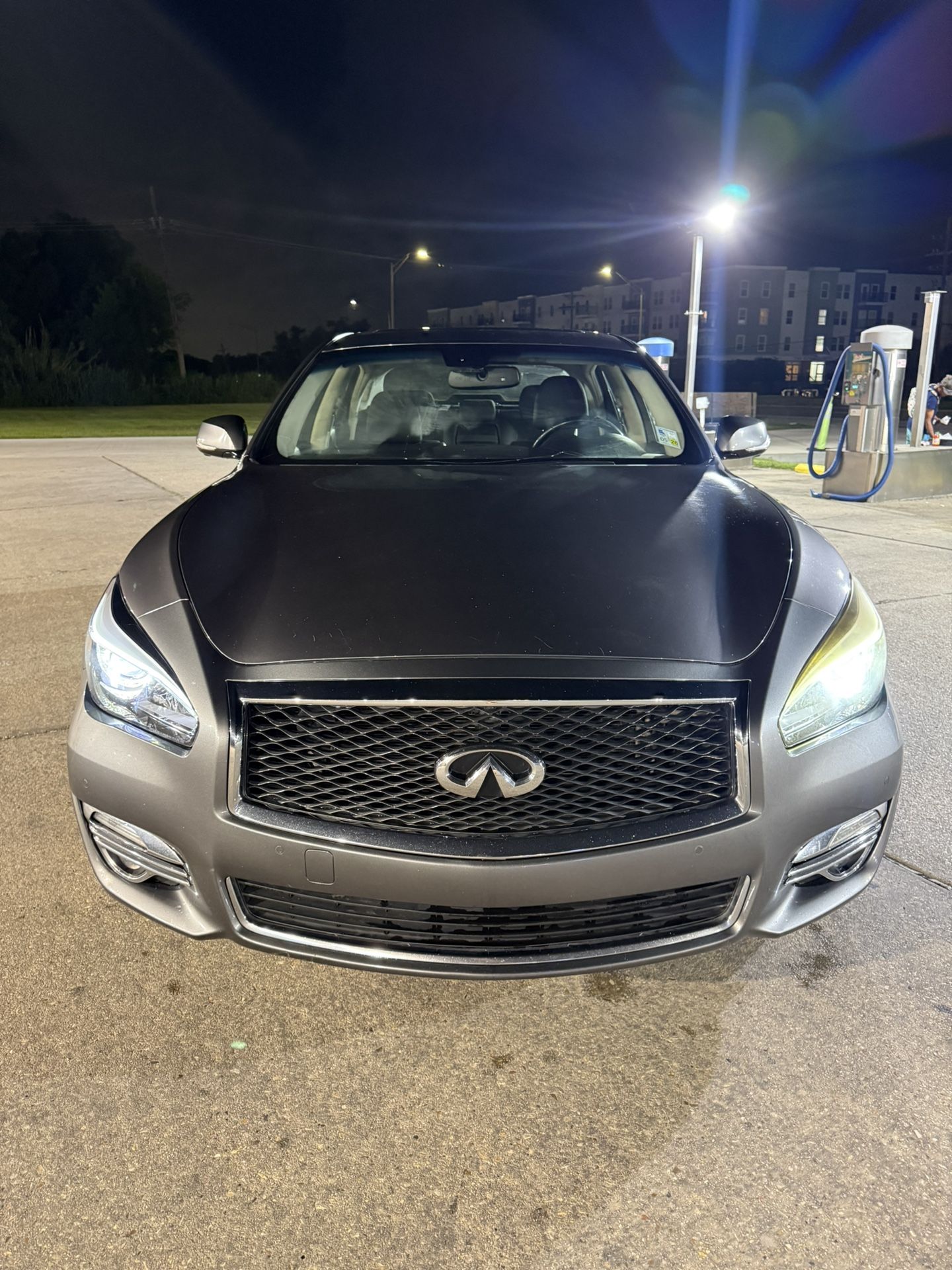 2015 Infiniti Q70