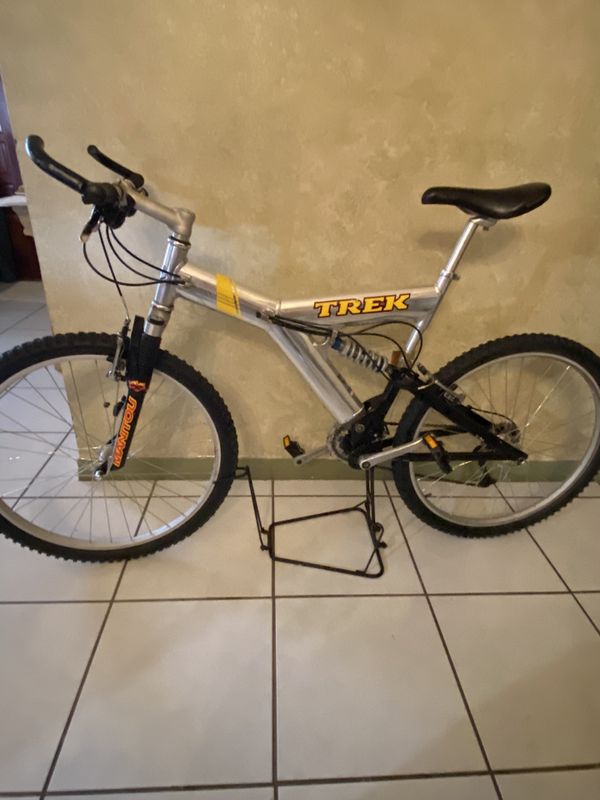 Trek Y frame mountain bike for Sale in Miami, FL OfferUp