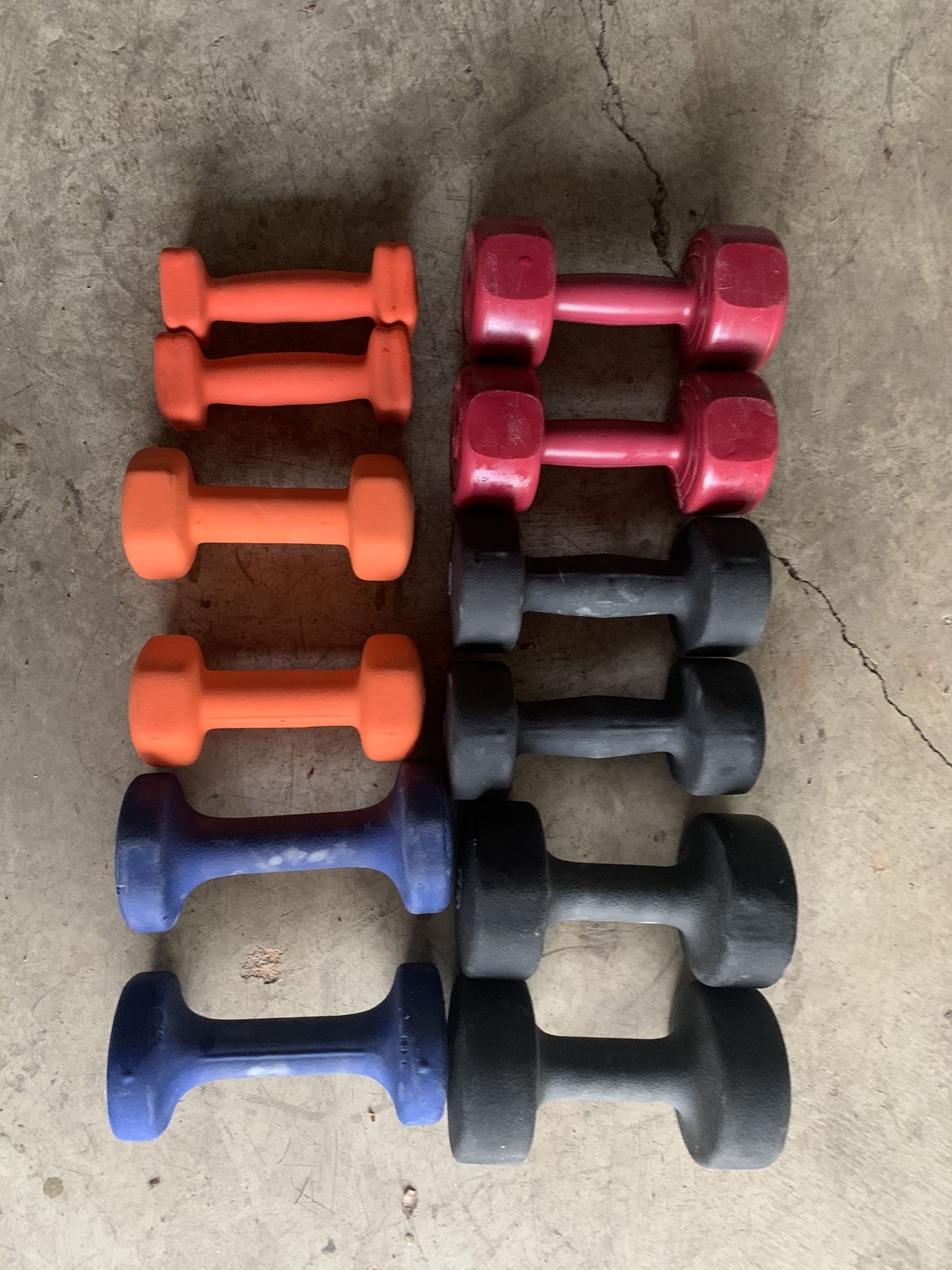 Dumbbell set 3,5,6,8,10,15 