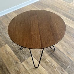 Crate & Barrel CB2 Paper Clip Mid-Century Side Table 