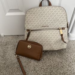 Michael kors Backpack And Wallet 