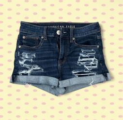 American Eagle Outfitters navy blue denim shorts #americaneagle #denim