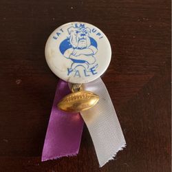 Rare Vintage Yale University Football Pin