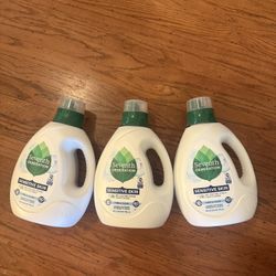 Seventh Generation Liquid Detergent Bundle