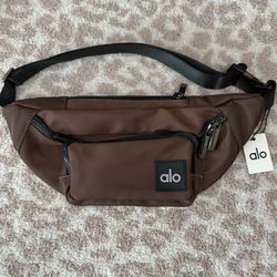 Alo Brown Fanny Pack/Belt Bag $40 **READ DESCRIPTION**