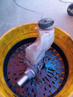 Brake master cylinder