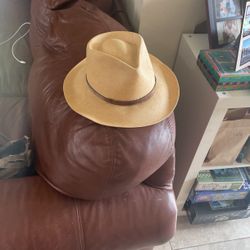 French Quarter Straw hat With Leather Band