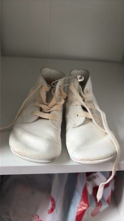 Vintage White Leather Baby Shoes
