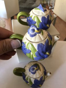 Purple floral teapot 2 inches tall 4 inches wide