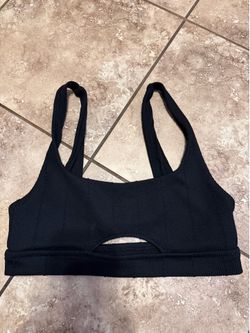 AE bra size medium