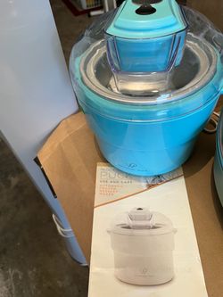Wolfgang Puck Automatic Frozen Dessert/Ice Cream Maker – $35