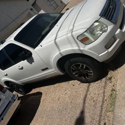 2008 Ford Explorer