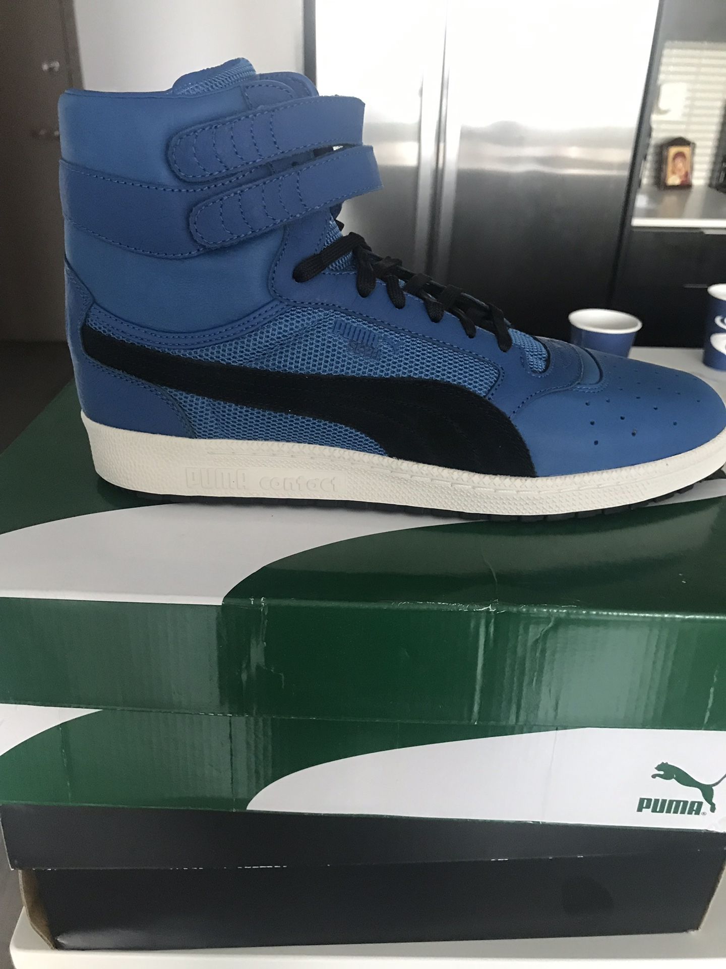 Puma Brand new, size 10.5 high tops! Blue on white