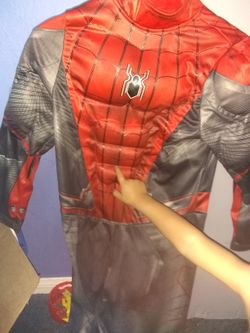 5/6 disney store costume