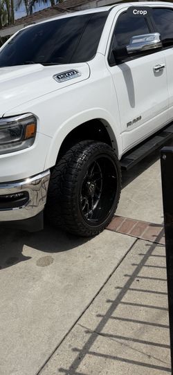 Tis Wheels 22x12