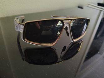 Oakley