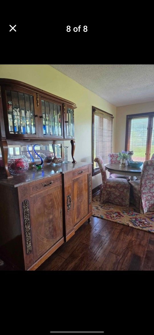 1926 JACOBEAN CURIO BUFFET EXCELLENT CONDITION