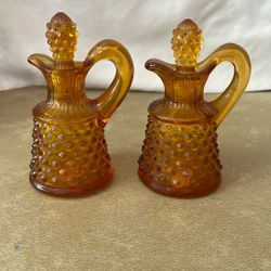 2 Vintage Miniature Fenton Hobnail Cruets In Colonial Amber Color
