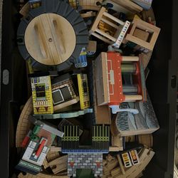 Thomas The Train Wooden Railway