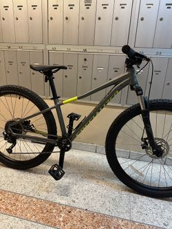 Specialized pitch grey deals