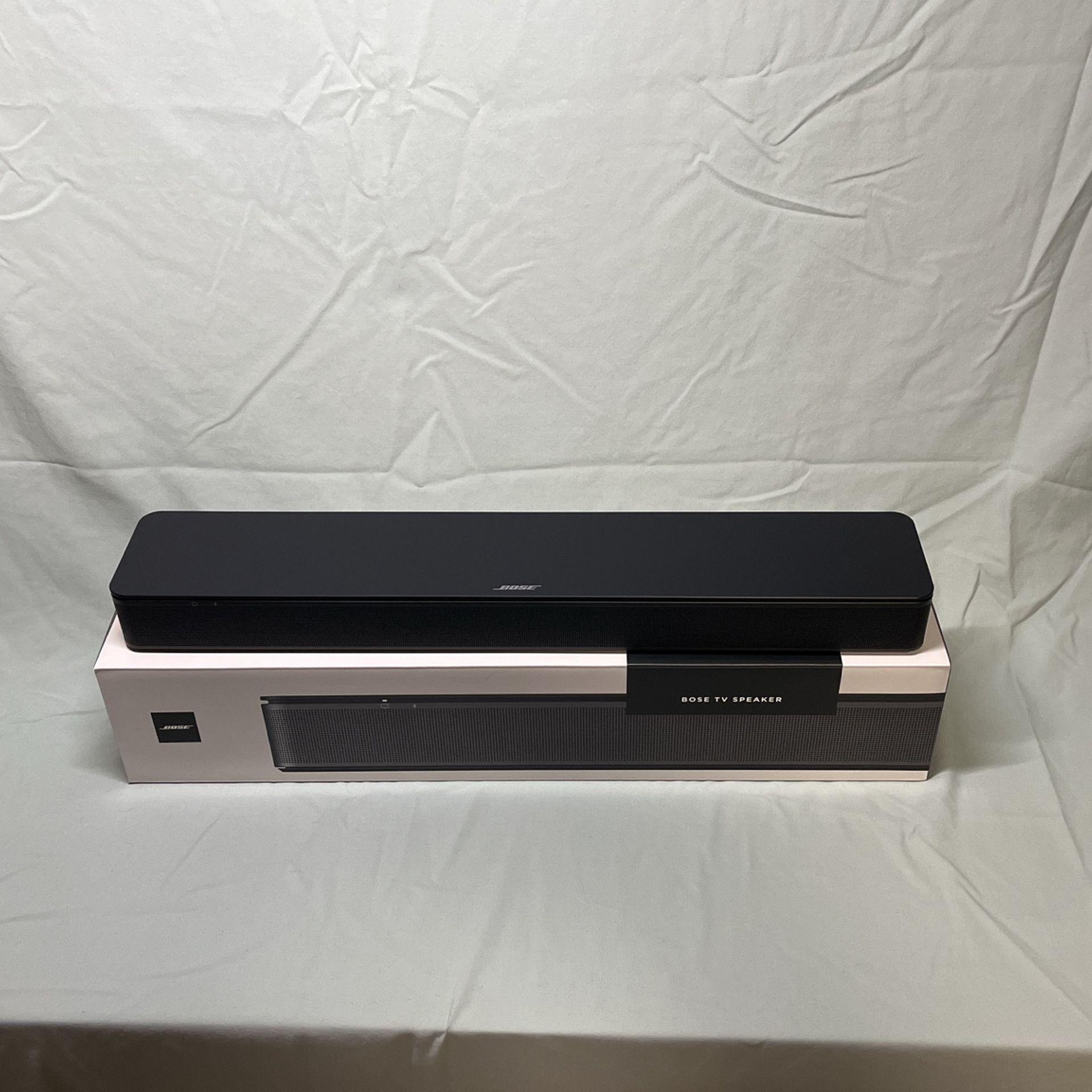 Bose TV Speaker Soundbar Lightly Used With Box