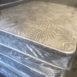 Full Regular Set New In Plastic Free Delivery In Atlanta 