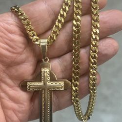 2.75” cross pendant and cuban necklace -top quality-