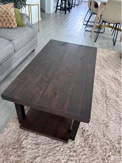 Brand New Alaterre Pomona 42in Coffee table (wood)