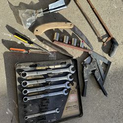 Hand Tools 
